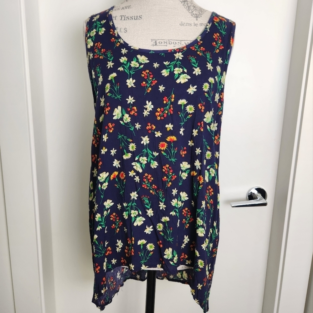 Handmade Sleeveless Floral Blouse Top